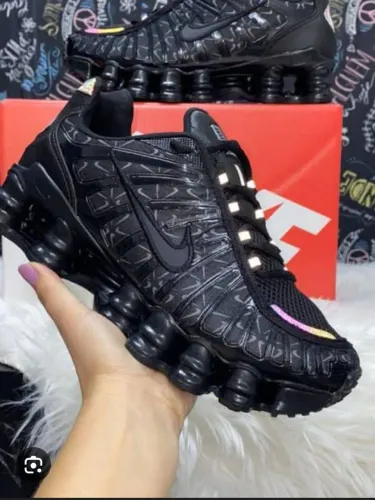 Promoção Tênis Nike shox 12 mola Premium