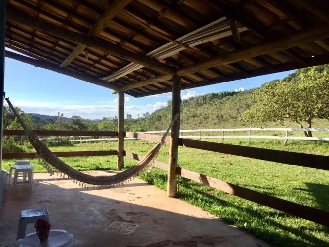 Aluguel de sítio com cachoeira particular na região de Ouro Preto/MG