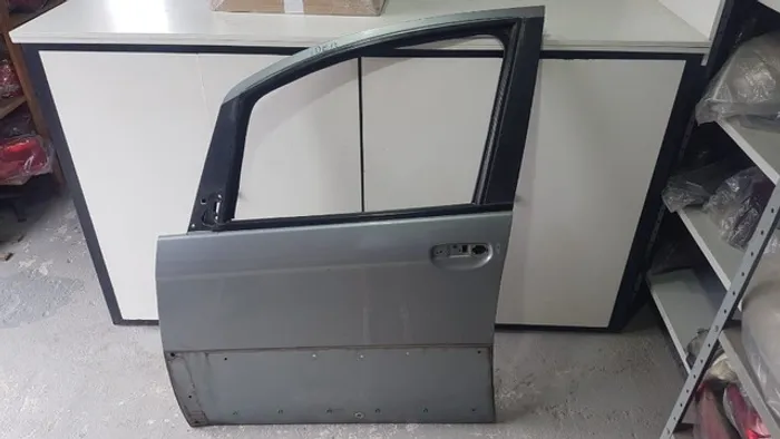 Porta Dianteira Esquerda Fiat Idea Adventure 2004 2005 2006 2007 2008 2009 2010 Original
