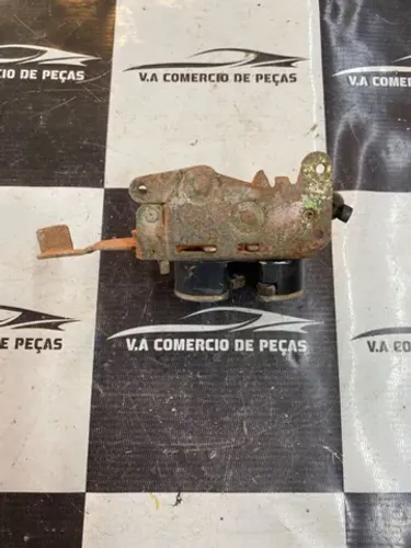 Fechadura do uno traseira esquerda 