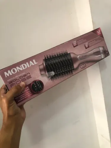 Escova seca, alisa e modela 