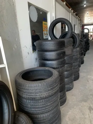 pneus semi novos para rodar bem muito só na ag pneus