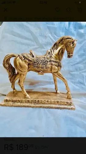 Estátua De Cavalo Escultura Em Resina Enfeite Dourado Grande