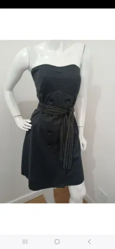 vestido tomara que caia preto com cinto de tecido e elástico atrás. tam g preto