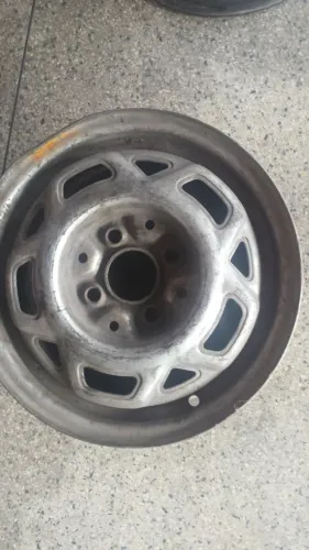 Roda de ferro aro 13 Chevrolet monza prata 4x100