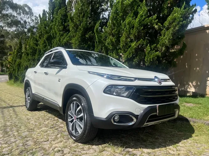 Fiat Toro 2.0 16V Turbo Diesel Volcano 4WD AT9 20/21