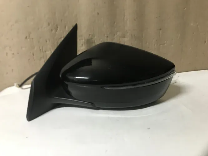 Retrovisor Versa elétrico com pisca