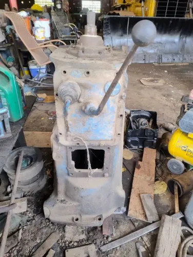 Caixa de macha do trator Ford 6610