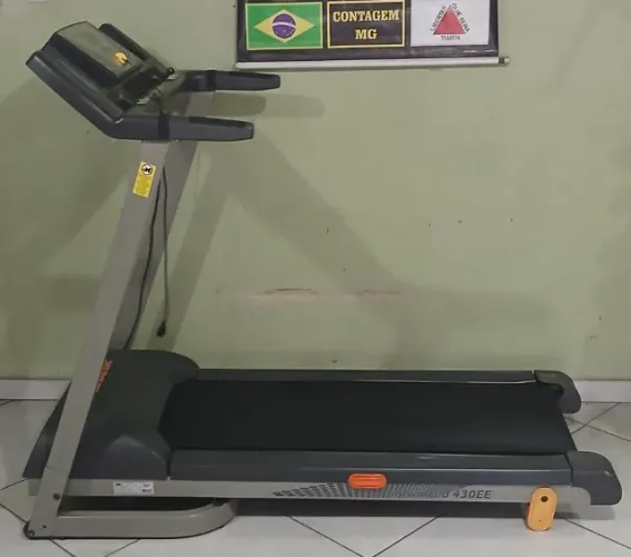 Ate 4x sem Juros - Esteira Elétrica Athletic Advanced 430ee - 12 Km - 120 Kg