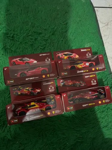 Miniatura Ferrari shell 