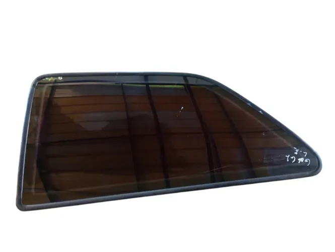 Vidro traseiro do G2 lado esquerdo duas portas