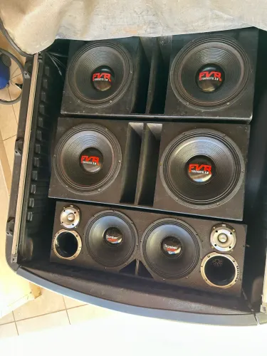 Som automotivo completo 