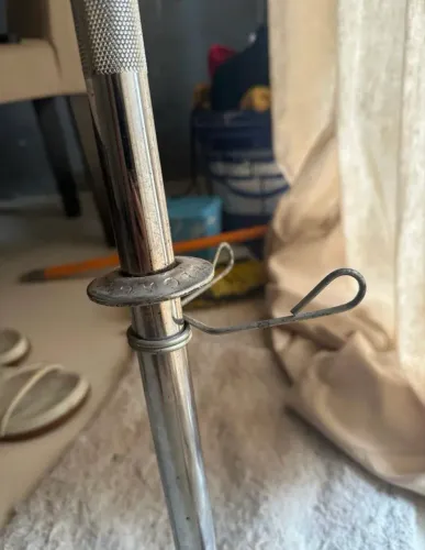 Barra Reta Maciça 1,80m Cromada Com Presilha Para Treino Supino Exercício Agachamento