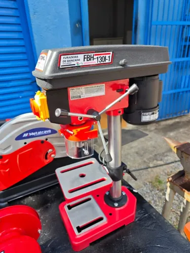 Furadeira de bancada 13 mm
