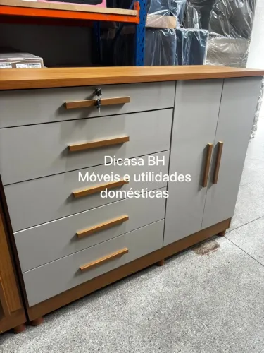 Cômoda com chave 1,36m 12x sem juros 