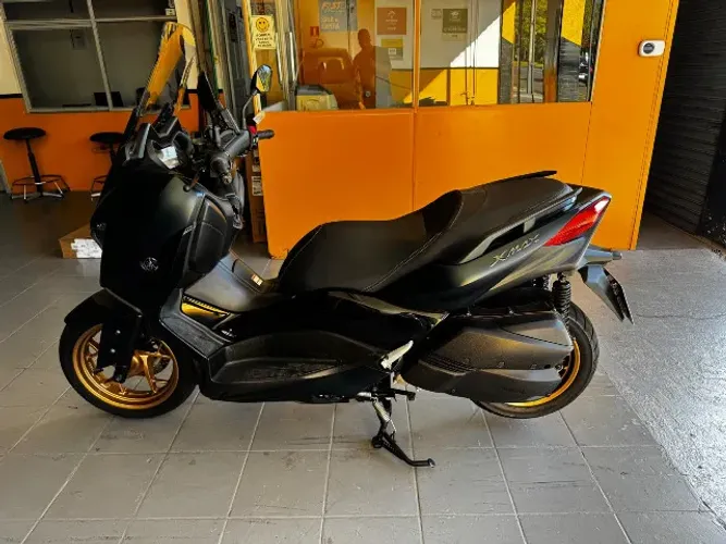 Vendo Xmax 250 24/24