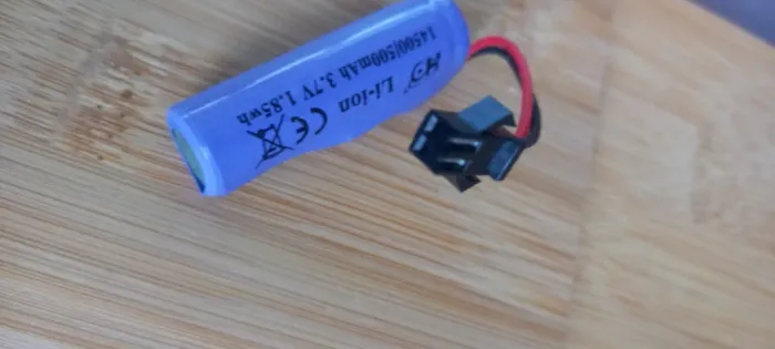 Bateria para carrinhos de controles remoto autocontrolado