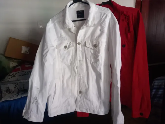 Jaqueta Jeans Vermelha Branca - Tamanho M e G