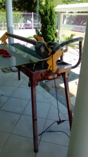 BomCortador de porcelanato para uso profissional zapp 1250