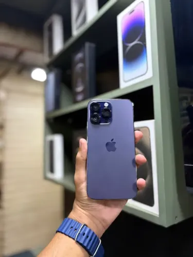 iPhone 14 Pro Max Roxo - 256 gb 