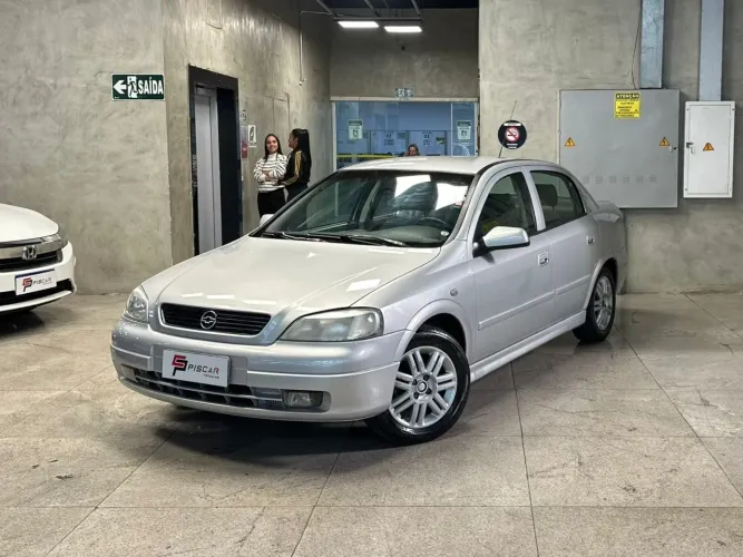 Chevrolet Astra 2.0/ CD 2.0 8V 3P Aut. 2002