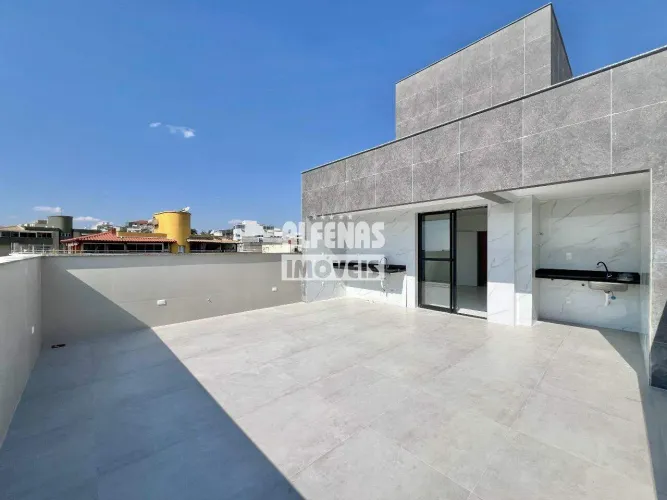 Cobertura À Venda, 3 Quartos, 2 Vagas no bairro Novo Eldorado/Contagem