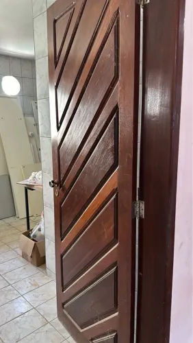 Portas e janelas em Ipê