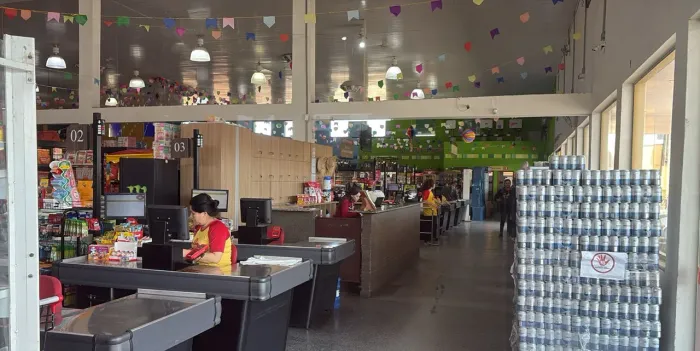 P006 MERCADO COM IMOVEL LITORAL