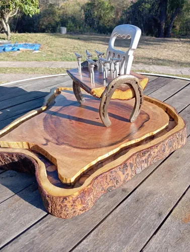 Tábua de Carne Premium + petisqueira 