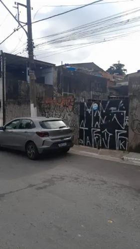 VENDO TERRENO ÓTIMA LOCALIZAÇÃO