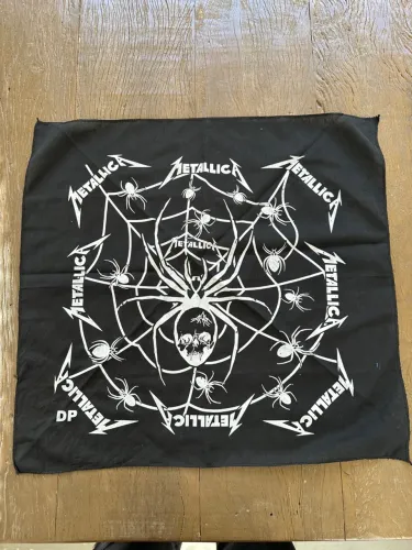 Bandana preta Metallica