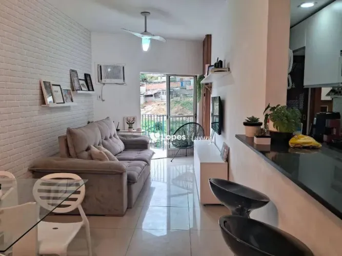 Apartamento à venda 2 Quartos, Varanda, 1 Vaga no Engenho Novo / RJ