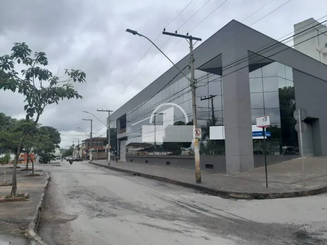 Loja para aluguel, 12 vagas, Centro - Sete Lagoas/MG