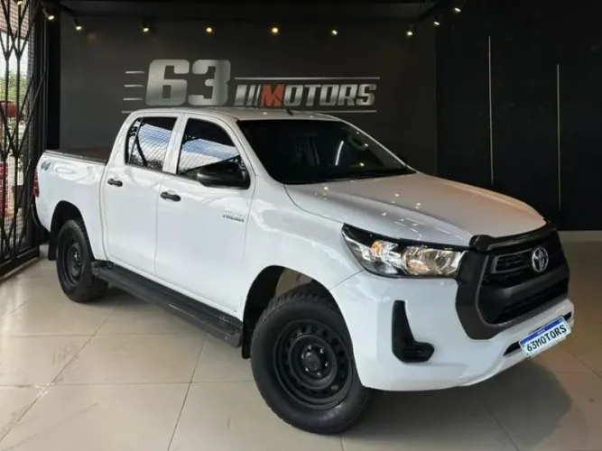 Toyota Hilux CD 4X4 2.8 Diesel Mec. 2022