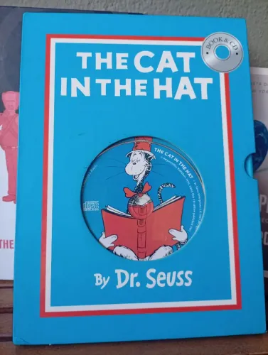 ALO ALO COLECIONADOR LIVRO E CD de áudio de "The Cat In The Hat", escrito por Dr. Seuss.