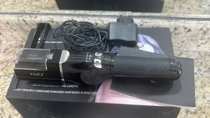 Máquina de corte bordado