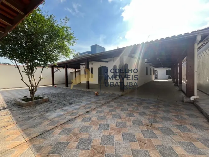 Casa a VENDA na Ressaca em UBATUBA/SP.