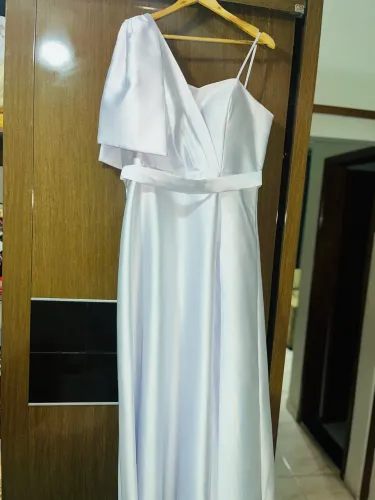 Vestido de noiva elegante plus size