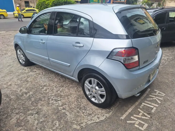 Chevrolet Agile LTZ 1.4 MPFI 8V Flexpower 5P 2013
