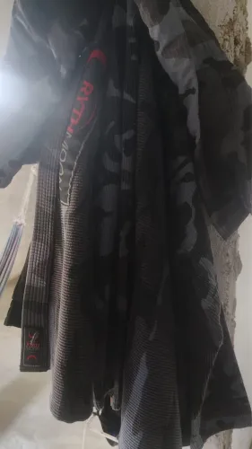 URGENTE - Kimono a2 NOVO