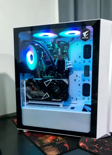 PC GAMER  Ryzen 5 - RTX 