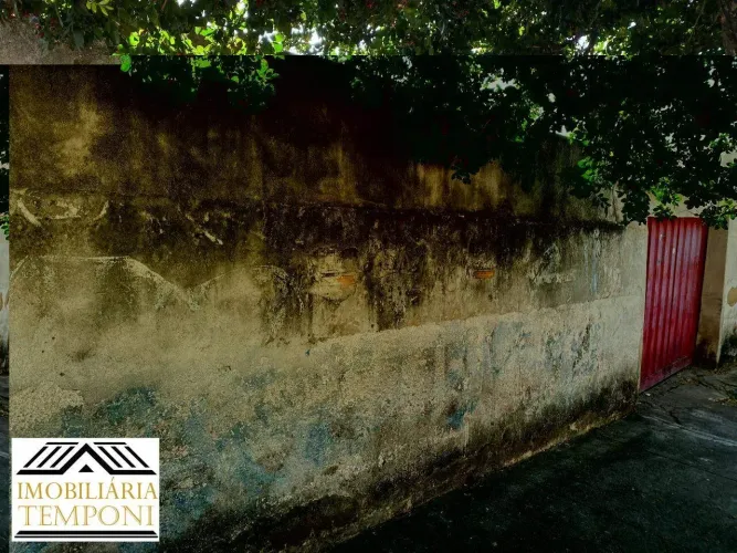 LOTE 300M/2 COM BARRACAO NO BAIRRO SANTA CRUZ