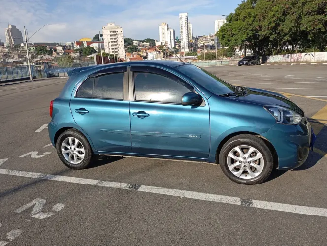 Nissan March SV 1.0 12V Flex 5P 2019