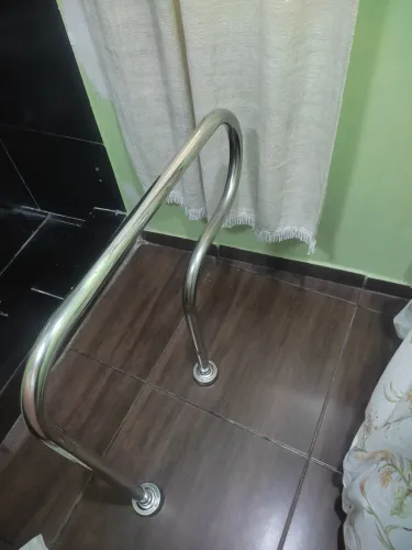 Barra de apoio em inox