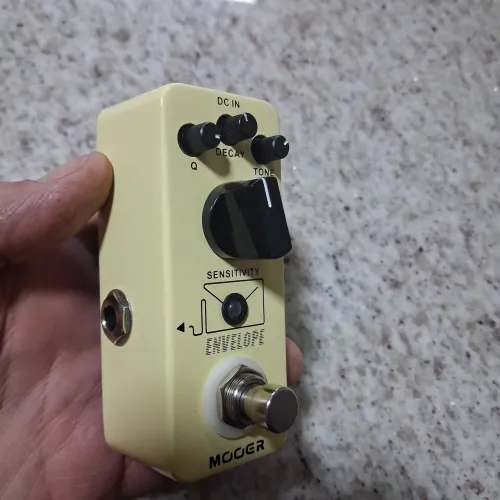 Pedal mooer envelope filter Auto wha