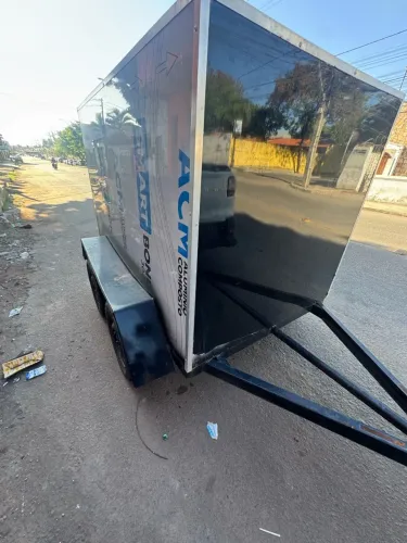 Carreta reboque baú 2 eixos 2026