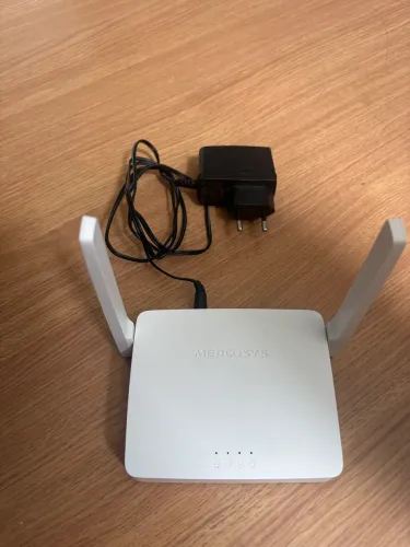 Roteador Wi-Fi Mercuris 2 antenas