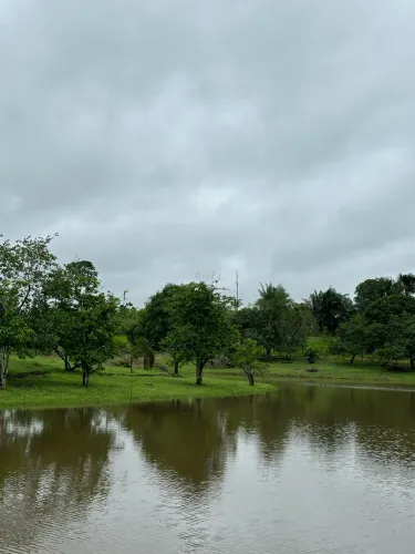 Linda chácara perto da cidade