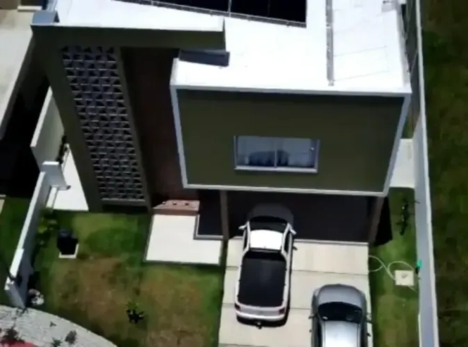 Casa de Condomínio com 5 Quartos à venda, 224m² - Aruana