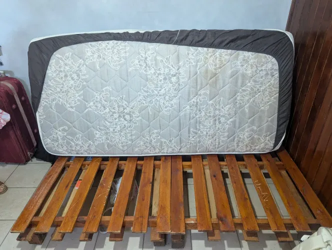 Pallets para sofá para doar